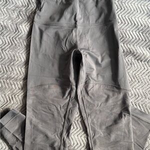 lululemon athletica Woman Grey Camo Mesh Leggings; Size 10; Never Been Worn